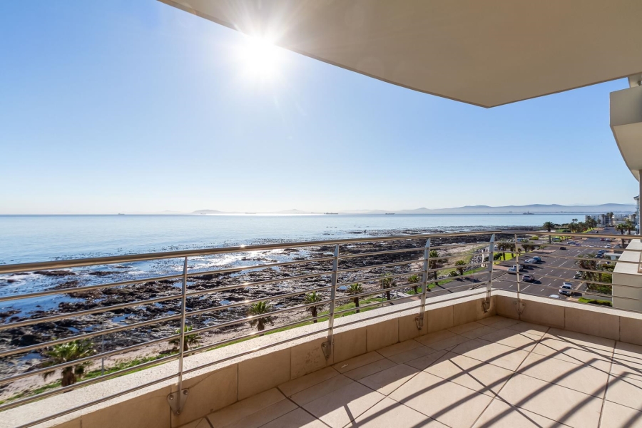 3 Bedroom Property for Sale in Mouille Point Western Cape